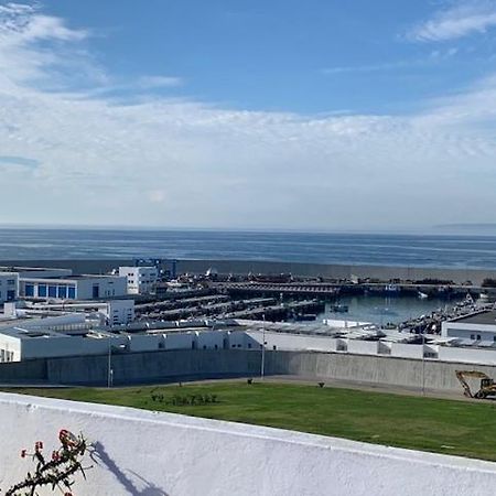 Tanger *Maison avec terrasse et vue sur la mer * Extérieur photo