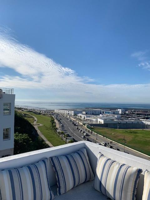 Tanger *Maison avec terrasse et vue sur la mer * Extérieur photo
