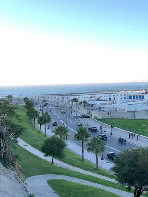 Tanger *Maison avec terrasse et vue sur la mer * Extérieur photo